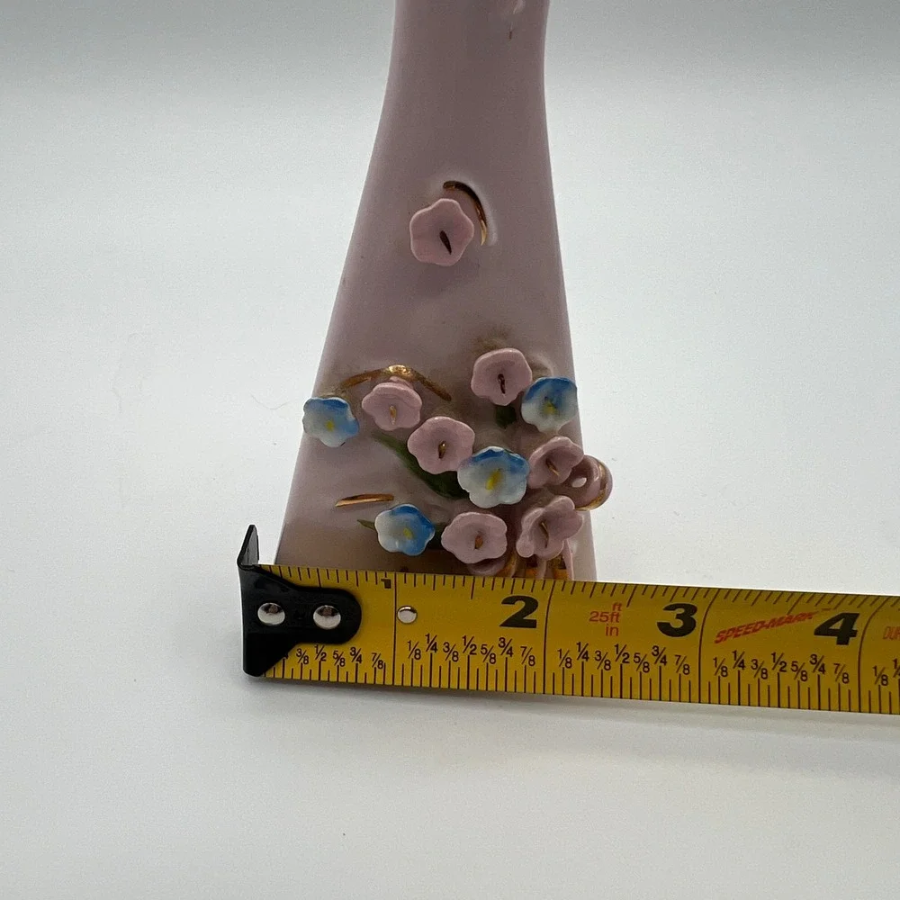 Vintage pink Bud Vase 3D Applied Flowers Gold Trim Triangular Base